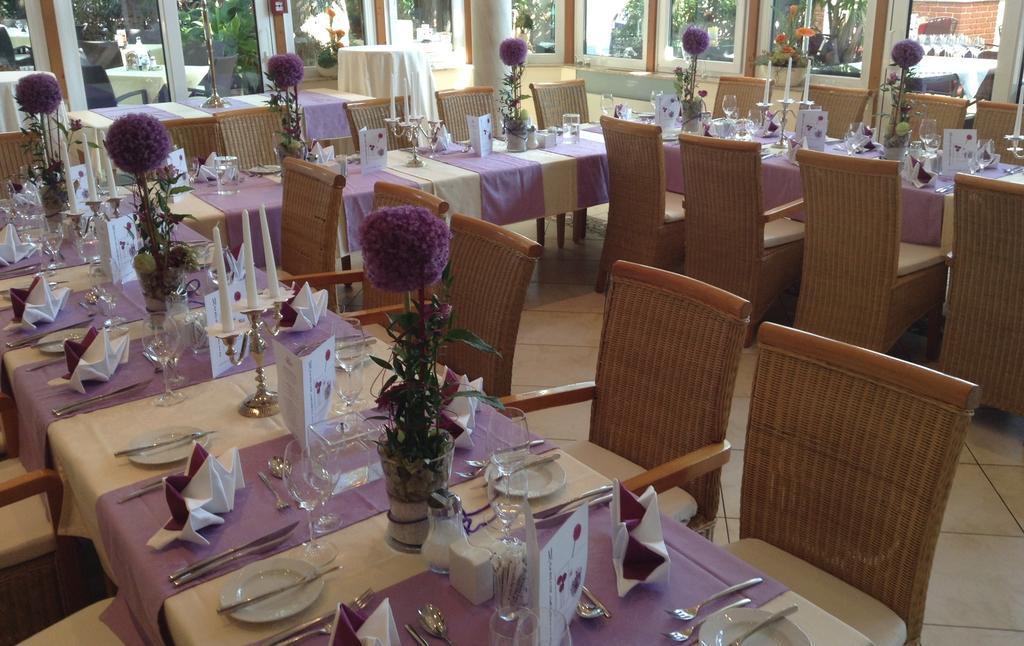 Hotel Restaurant Boeck "Roter Hahn" 장크트푈텐 외부 사진