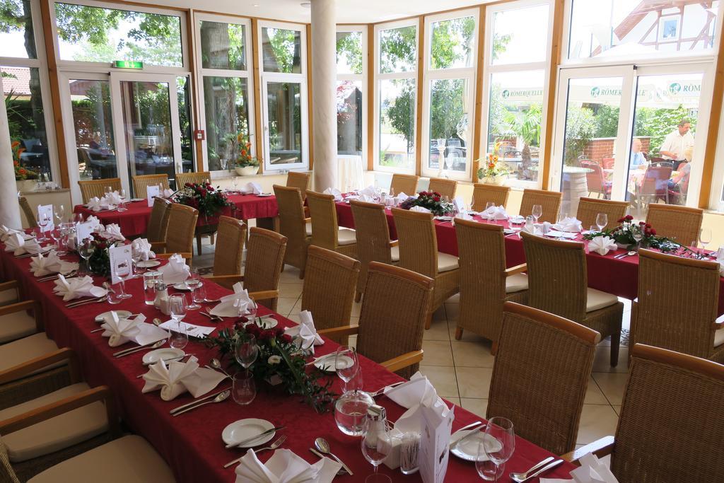 Hotel Restaurant Boeck "Roter Hahn" 장크트푈텐 외부 사진